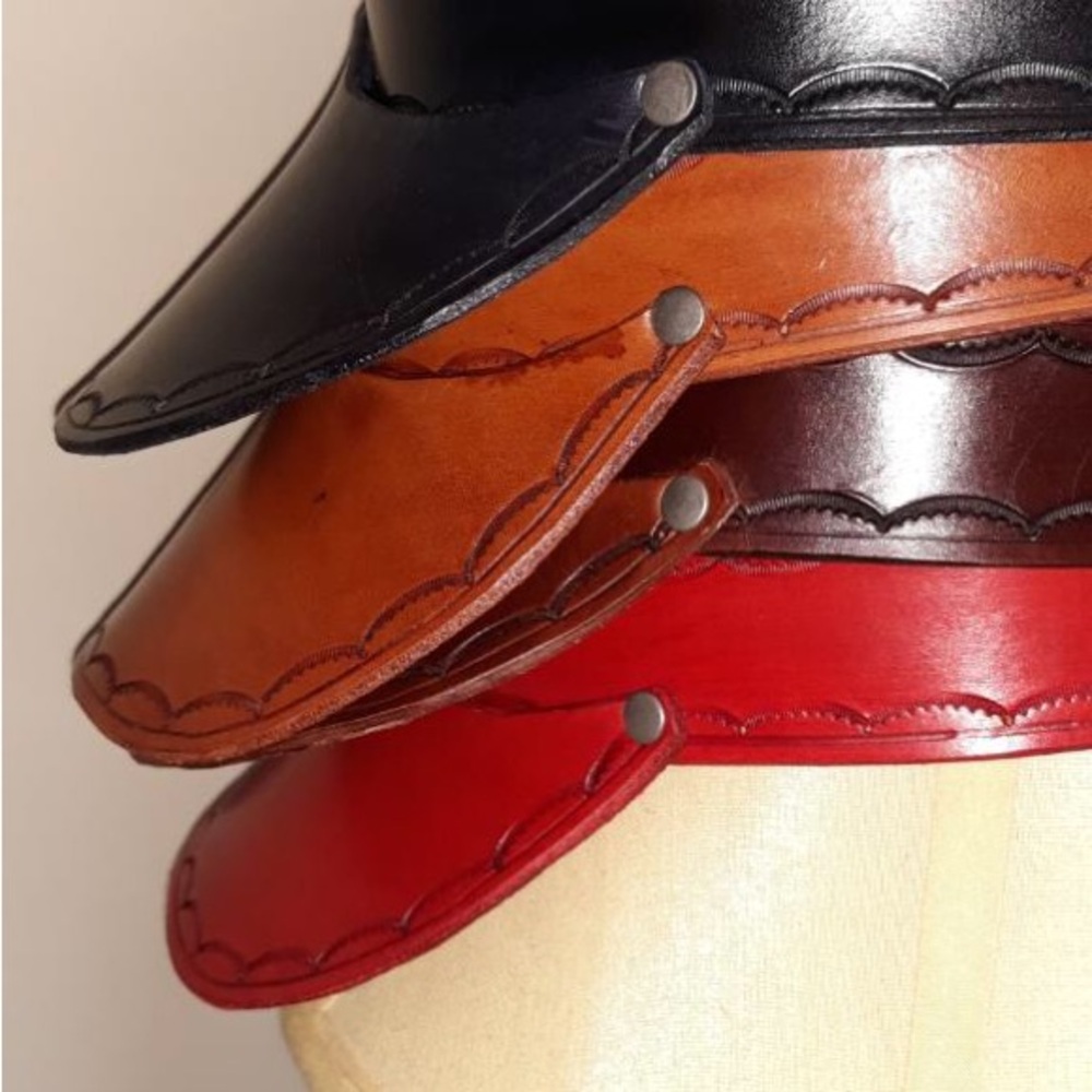 Distressed tan,red,brown,black.Adjustable snap closure. SM MED LG. $65 - Picture 1 of 2